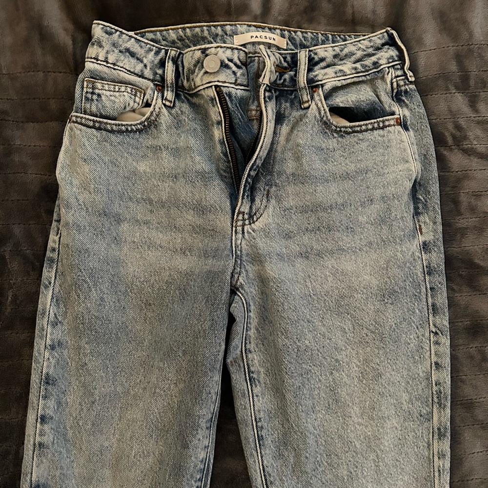 PacSun Eco Light Blue High Waisted Straight Leg Mom Jeans